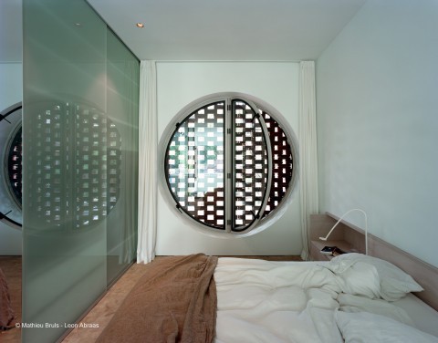 Project - Razzo - Claustra